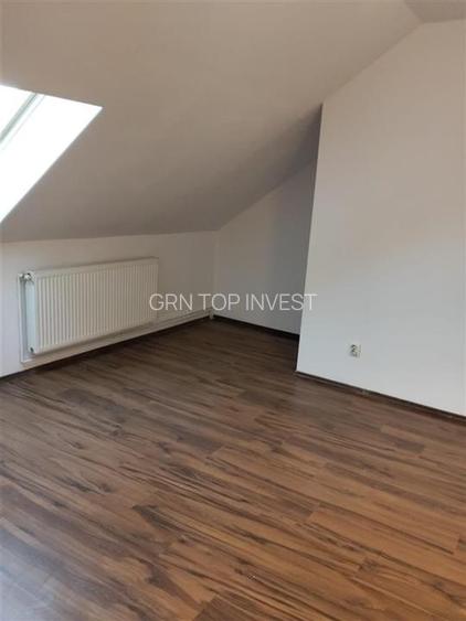 Apartament 2 camere la mansarda in zona Strand - 5