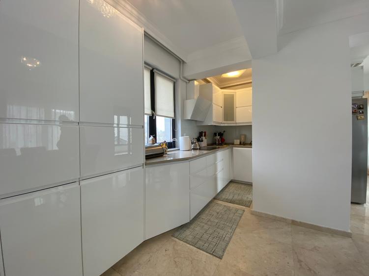 Amazing duplex apartment with 4 bedrooms