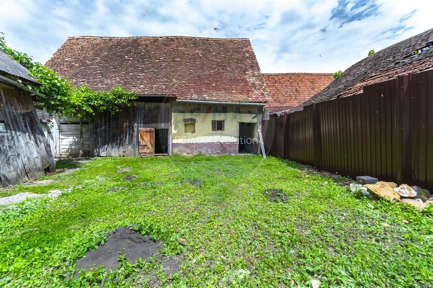 Casă tradițională cu teren de 1.995 mp în Jibert, | COMISION 0% - 20