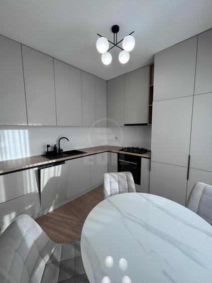 Casa tip Duplex ,zona Avram Iancu