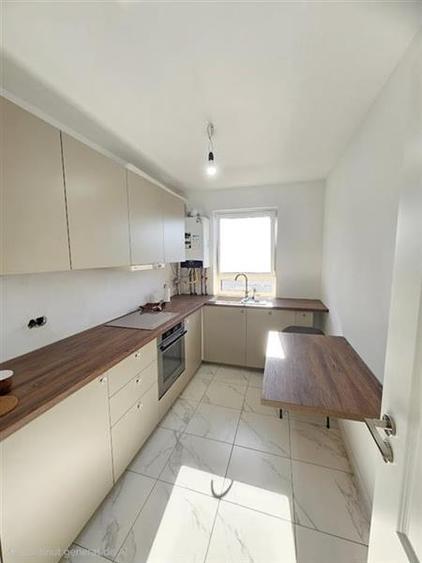 Apartament 2 camere Maurer, su 64 mp + balcon 12 mp.