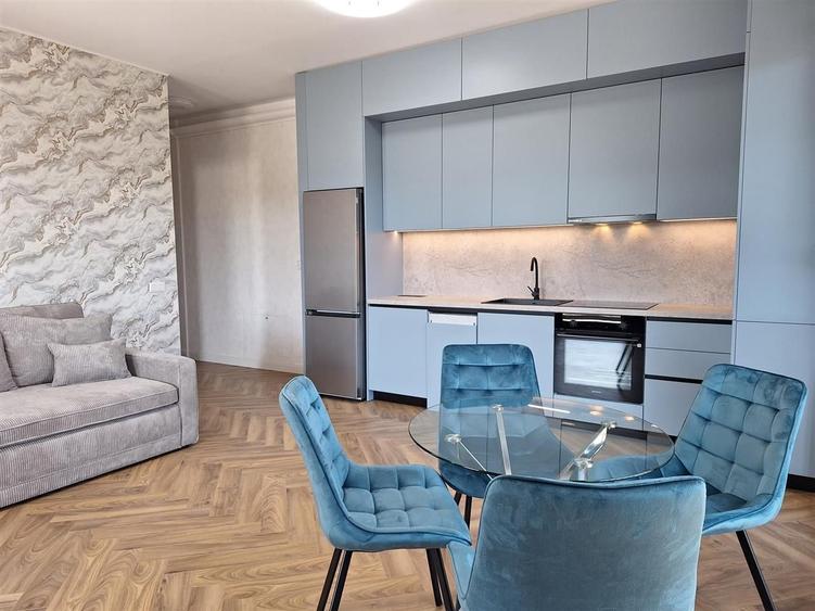 2 camere l Superfinisat l Str.Frunzisului l Parcare