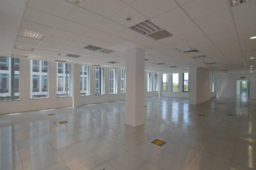 Swan Office Park cladirea Henley, Nord, 245 - 484 mp 0% comision!