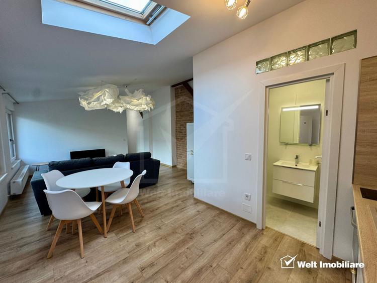 Apartament cu 3 camere in zona Centrala