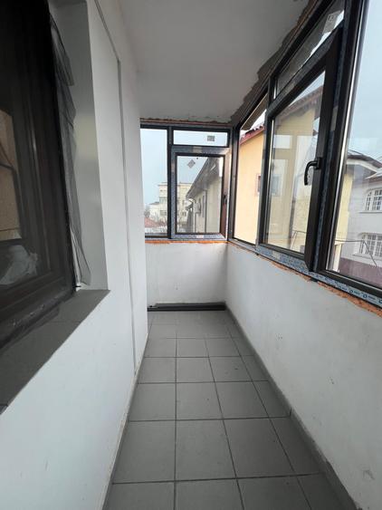 🏡 De vânzare – Apartament 4 camere, 76.02 mp – Zona Obor, etaj 1/3