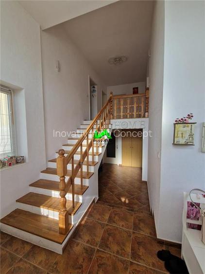Casa de vanzare 6 camere Sibiu Sura Mica - 8