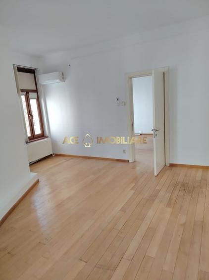 6 Camere de inchiriat | Victoriei | Metrou | Centrala | 150 mp