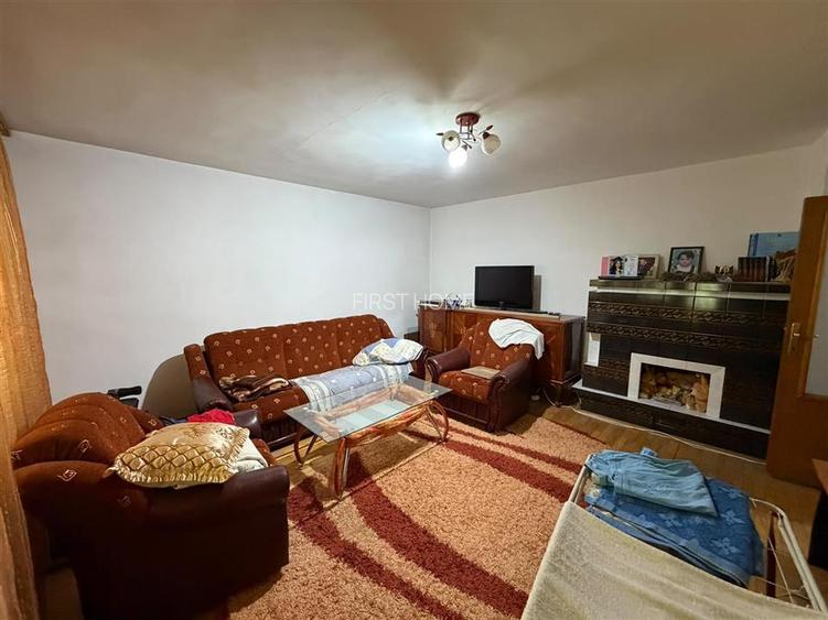 Apartament 3 camere, parter , zona fosta Autogara - 3