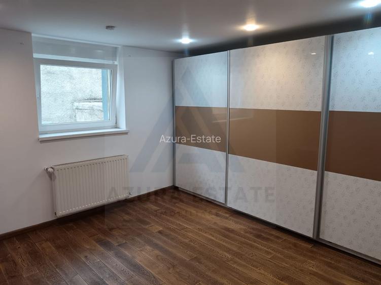 Casa individuala cu 6 camere garaj 22 mp si 650 mp teren in Piata Cluj - 7