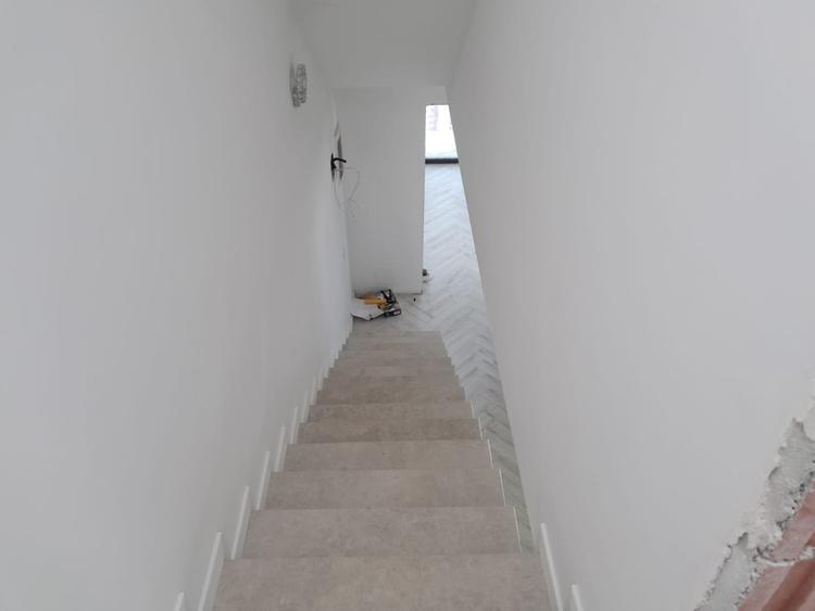 Doua vile DUPLEX Domnesti