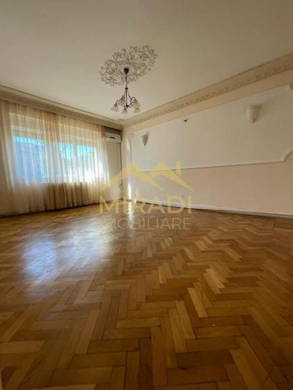 Inchirieri Apartamente 3 Camere Domenii