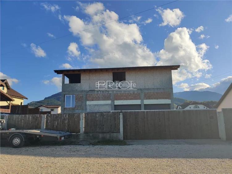 Casa, 240mp, Curte 320mp, Garaj, zona Hanul Domnesc - 3