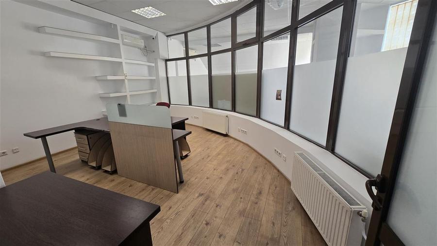Spatiu Birouri - 180 mp! In Suceava! De Inchiriat! 0727817187