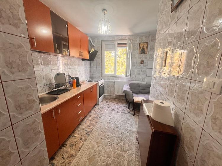 Apartament 3 camere | Piața Reșița | Bloc reabilitat | Boxă 20 mp |