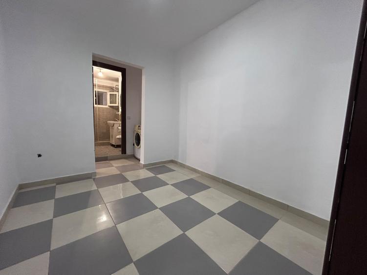 Apartament 2 camere Buzaului. Etaj 3 - zugravit recent.