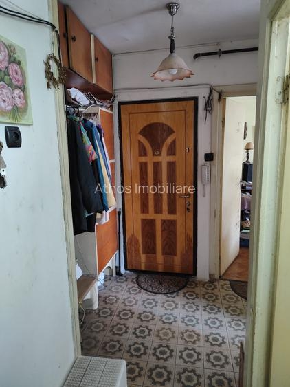 Apartament cu 3 camere decomandate in zona Calea Lipovei - 6