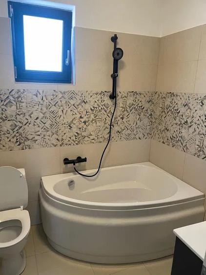 Vila curte/ sector 4/p+2/mobilat sau nemobilat/ prima inchiriere