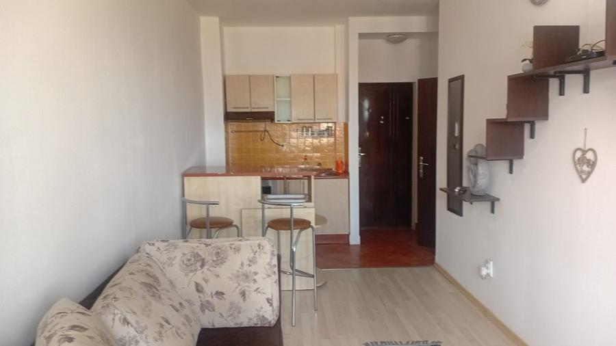 Inchiriez apartament 2 cam zona cocorilor