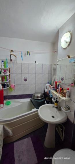 Apartament 2 camere la strada Calea Nationala