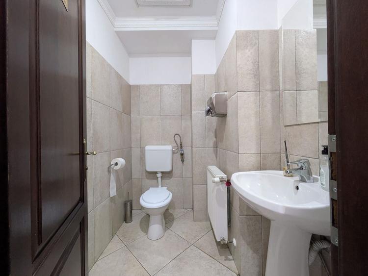 De inchiriat - SAD - 150 mp - Piata Sinaia- Comision 0%