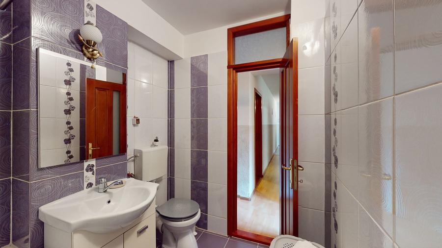Apartament cu 4 camere, ocazie RARA, Zona Centrala, bine pozitionat si prezentat