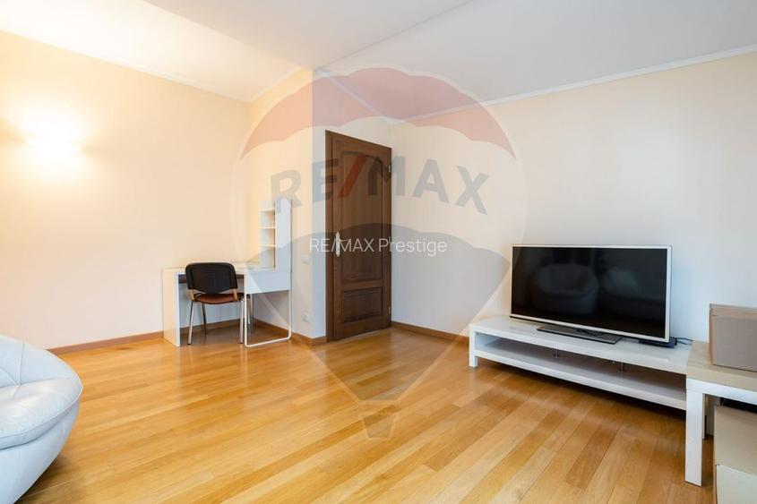 Vilă premium 11 camere | Dămăroaia | saună | fitness | teren 1.000mp - 13