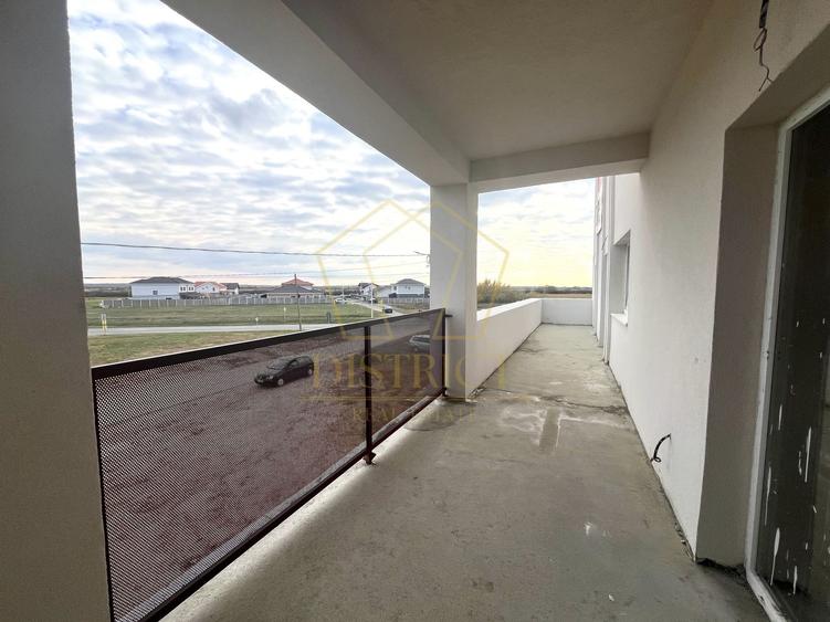 Apartament decomandat cu 3 camere | Terasa de 22mp | Urseni
