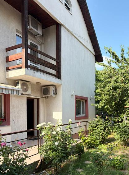 CASA CONSTRUITA IN ANII 2000 CU TEREN DE 304 MP - RETRASA - POLITEHNICA - MANIU