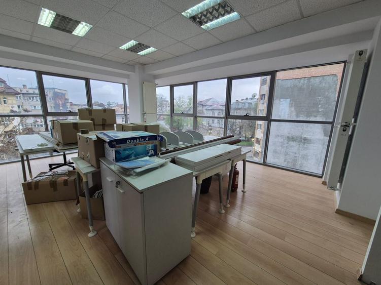 Clădire birouri clasa A 680 mp de închiriat, Pache Protopopescu