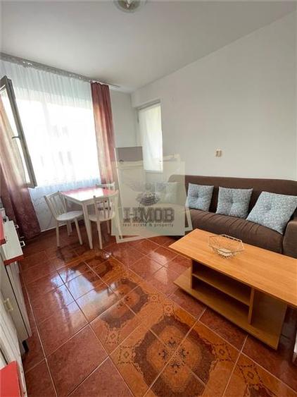 Apartament 2 camere cu balcon si parcare zona Calea Dumbravii