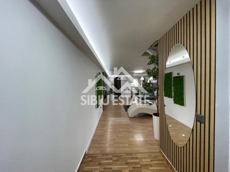 Apartament de vanzare, cu 4 camere, 82.4 mp. -Calea Cisnadiei (Ciresica)