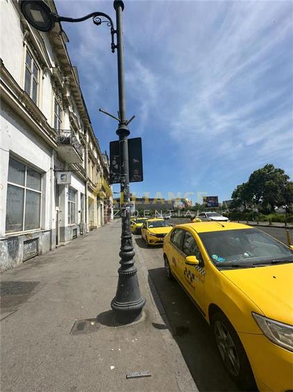 Spatiu Comercial de inchiriat - Centru Vechi - Strada Halelor
