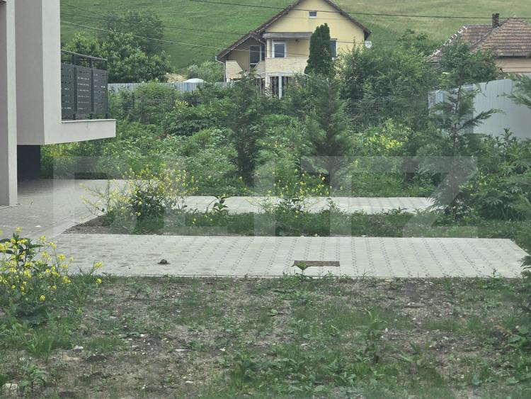 Apartament 3 camere, 51 mp, gradina ~200mp, zona primarie Apahida