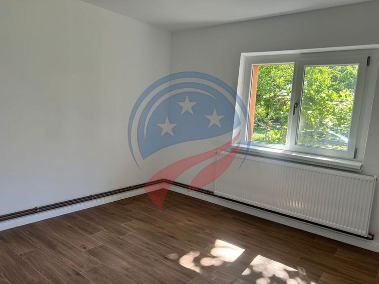 Spațiu comercial de închiriat – 52 mp | Parter