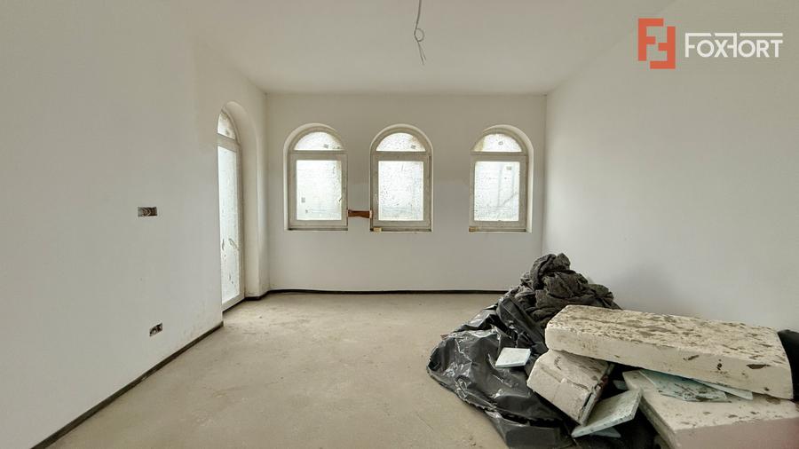 Comision 0% Casa individuala Mosnita in stil Neoromanesc cu 202 mp utili!