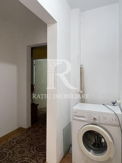 Apartament cu 3 camere | Decomandat | Decebal  | Oradea
