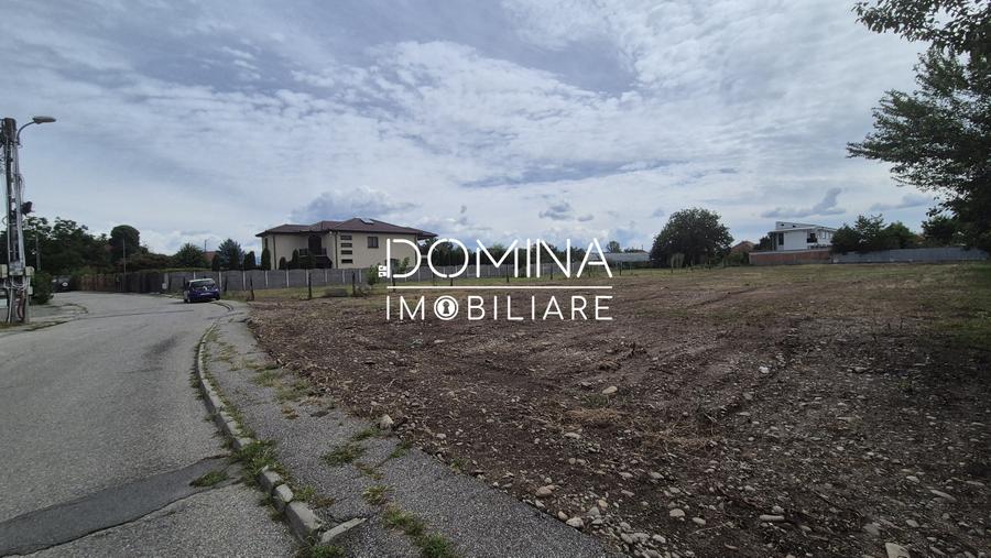Vânzare teren intravilan – strada Crângului – zona Restaurantului Dumbrava