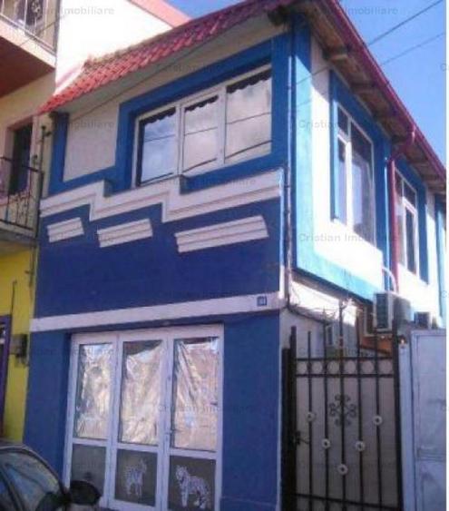 VILA P+1 teren=330mp zona Centrala , 350mp construiti