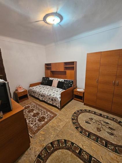 Casa si teren 3500 mp, Stefanesti - Golesti