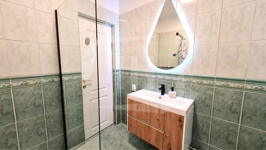 Apartament 3 camere, decomandat, BLOC TIP VILĂ, parcare, GHEORGHENI