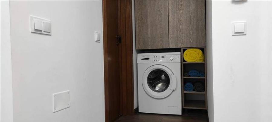 Se inchiriaza garsoniera utilata si mobilata de 39 mp, Zona Coresi-Tractorul