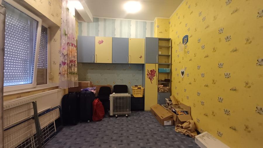 Casa cu 6 camere, singur in curte, zona Olosig, Oradea, Bihor