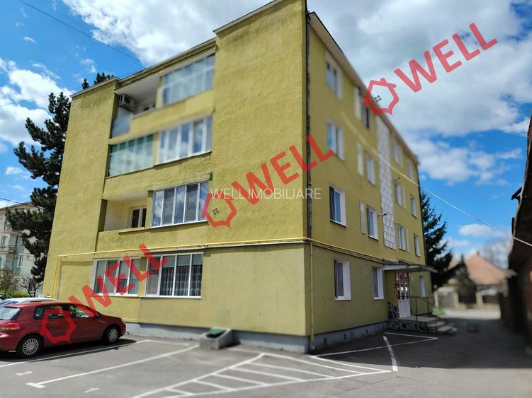 Apartament cu 3 camere de vânzare în Târgu Secuiesc, pe strada Molnár Józsiás! - 2