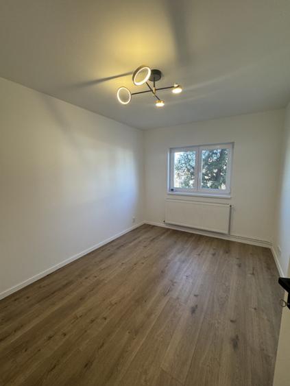 Apartament 3 camere - Etaj 1 - zona Strand