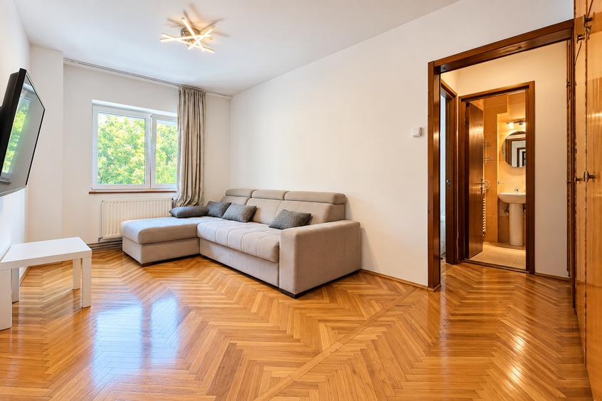 Apartament 4 camere, 100 mp |3 dormitoare| UMF – Grădina Botanică |