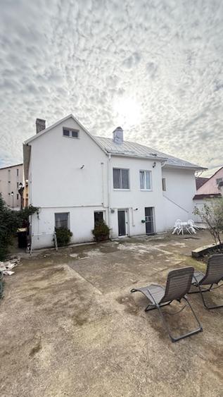 CENTRU VECHI ISTORIC- CASA P+E de  240mp cu teren 280mp!