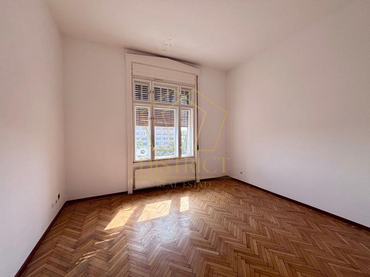 Apartament istoric cu 4 camere | Ultracentral