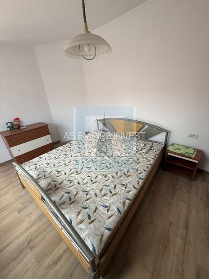 Apart. la  casa , 4 camere, mobilate/utilate - zona Brașovul Vechi - 7