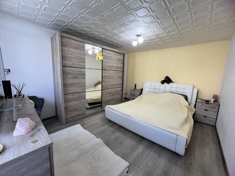 Casa individuala, 200 mp, 2 parcari, ideal pentru gradinita/investitie