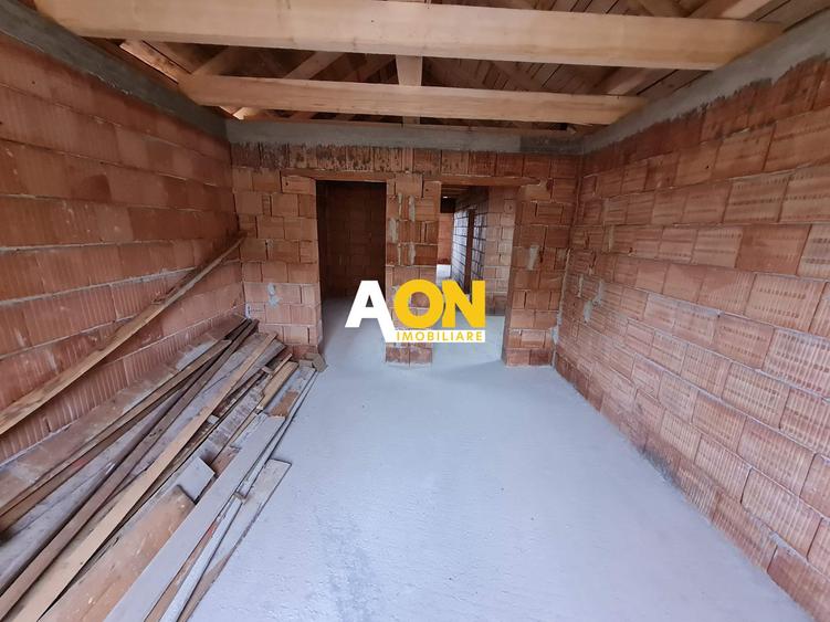Casa 4 Camere la Rosu, 386 mp, Alba-Micesti